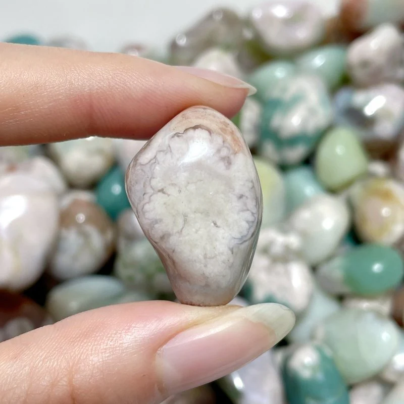 0.7-1.3in Green/White Flower Agate Tumbled Sakura Agate Wholesale - Image 4