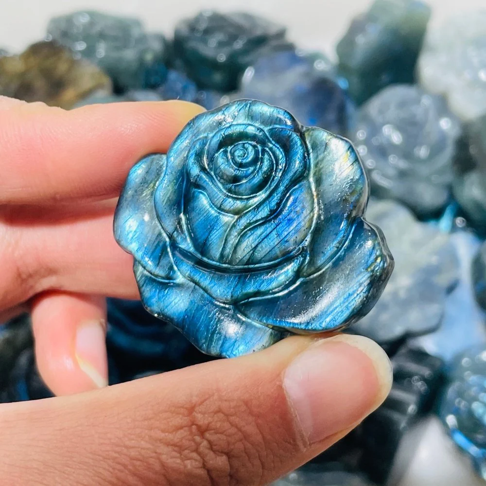 1.5Inch High Quality Labradorite Stone Flower Carving Wholesale - Image 3