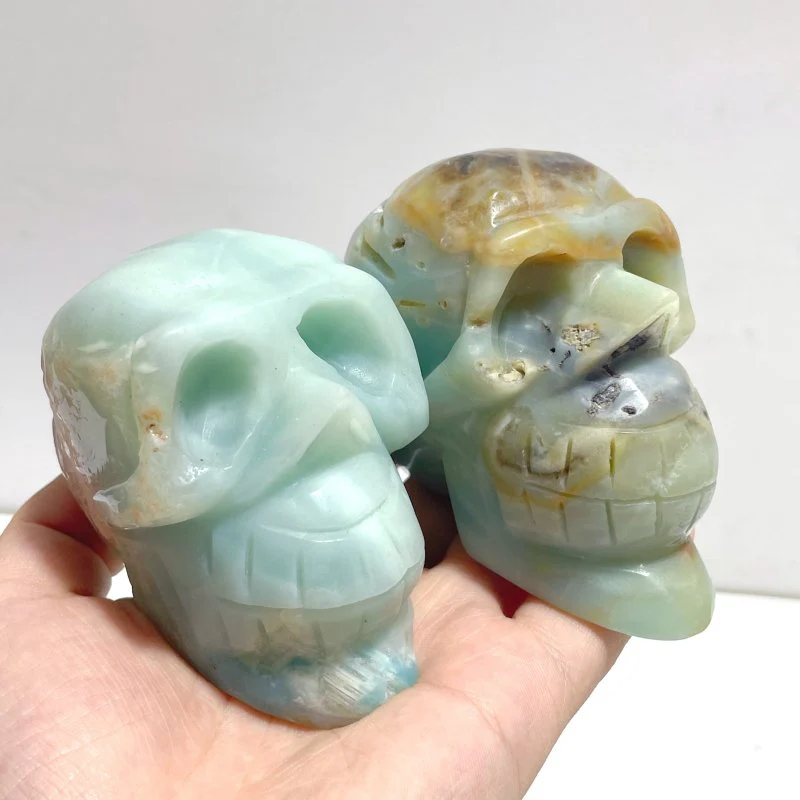 10 Pieces Caribbean Calcite Skull Carving - Image 5