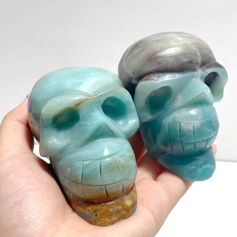 10 Pieces Caribbean Calcite Skull Carving - Image 6