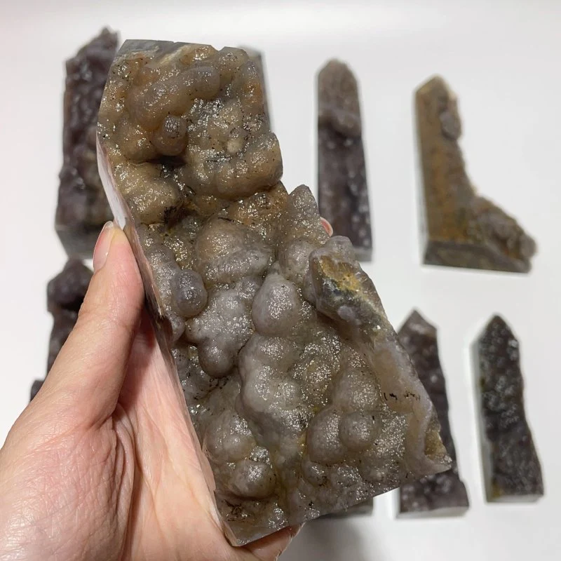 11 Pieces Agate Tower One Side Rough Wholesale - Image 3