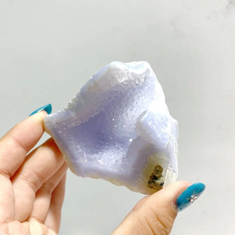 11 Pieces Geode Blue Chalcedony Druzy - Image 2