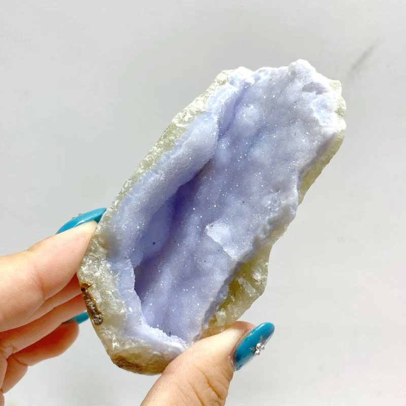 11 Pieces Geode Blue Chalcedony Druzy - Image 8