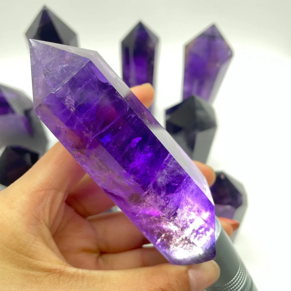11 Pieces High Quality Deep Purple Amethyst Points - Image 2