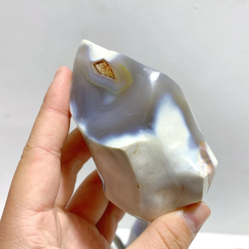 14 Pieces Black Orca Agate Flame Carving - Image 3