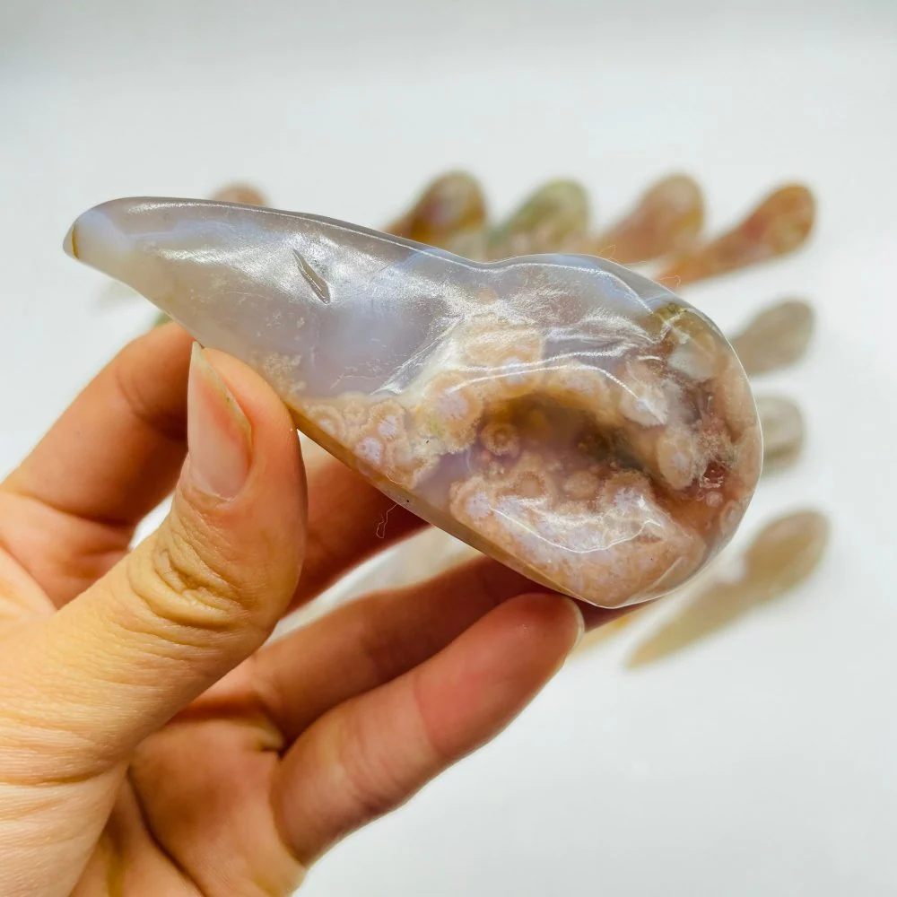 23 Pieces High Quality Sakura Flower Agate Crow Skull Carving - Image 6