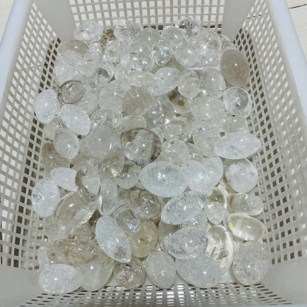 132 Pieces Rainbow Clear Quartz Tumbled - Image 3