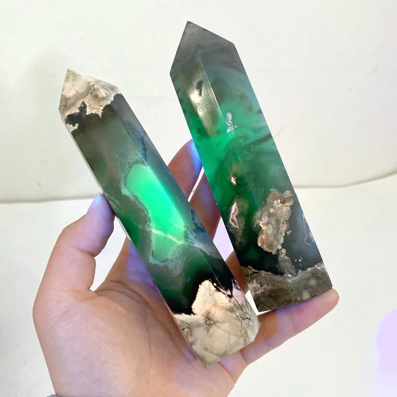 14-20CM Volcano Agate Point Wholesale (UV-Reactive) - Image 4