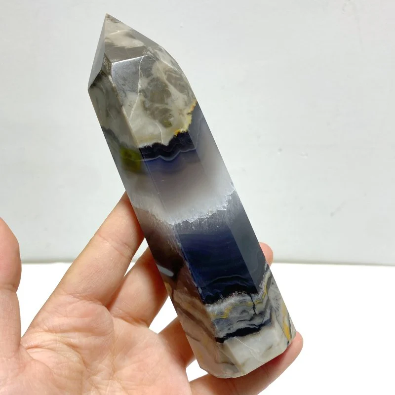 14-20CM Volcano Agate Point Wholesale (UV-Reactive) - Image 8