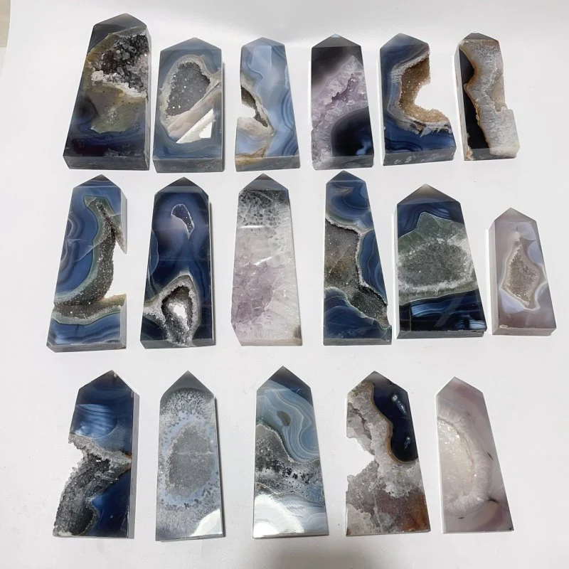 17 Pieces Large Four-sided Druzy Geode Agate Points