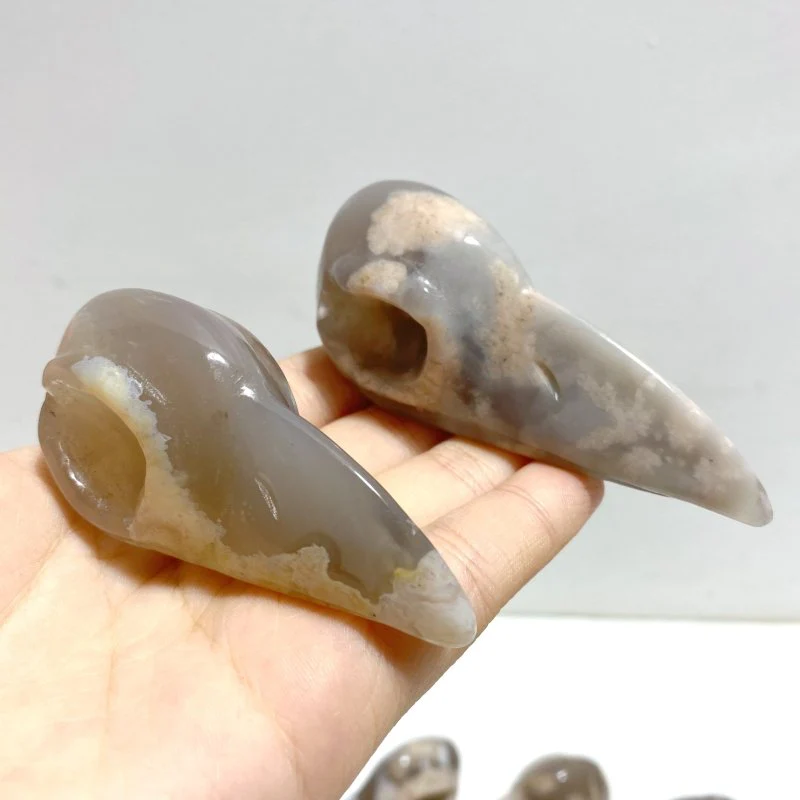 18 Pieces Sakura Flower Agate Crow Skull Carving - Image 7