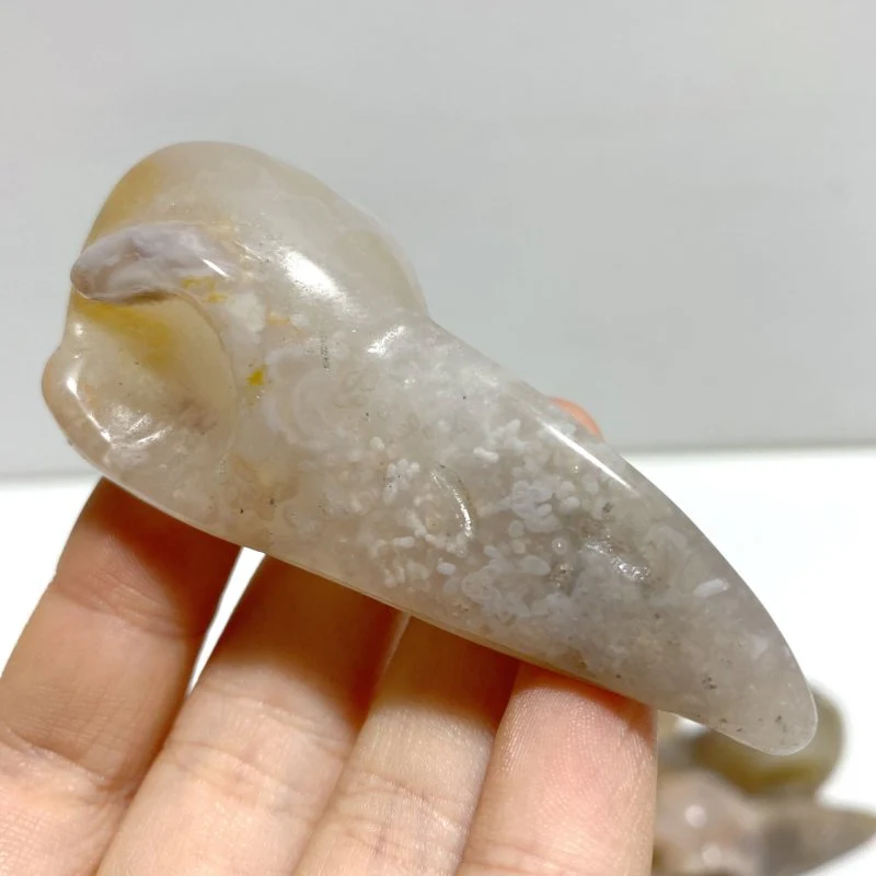 15 Pieces Sakura Flower Agate Crow Skull Carving - Image 2