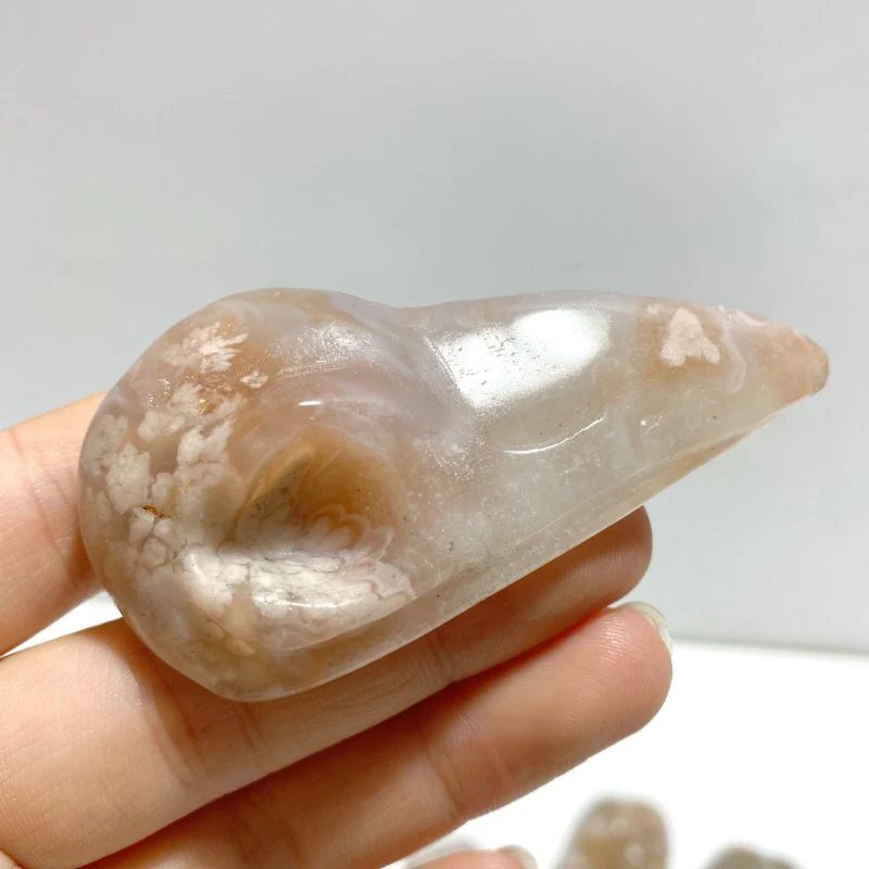 15 Pieces Sakura Flower Agate Crow Skull Carving - Image 3