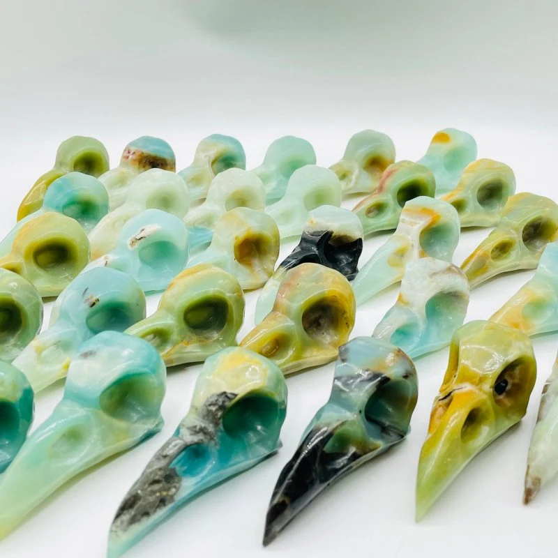 30 Pieces Beautiful Caribbean Calcite Crow Skull Carving - Image 8