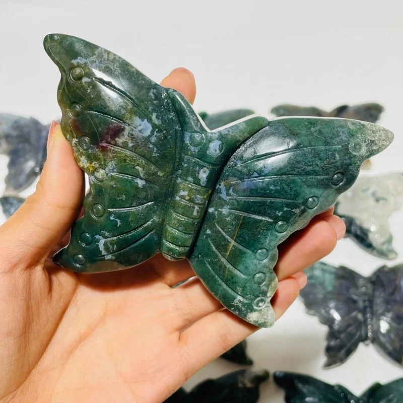 12 Pieces Moss Agate Butterfly Carving - Image 4