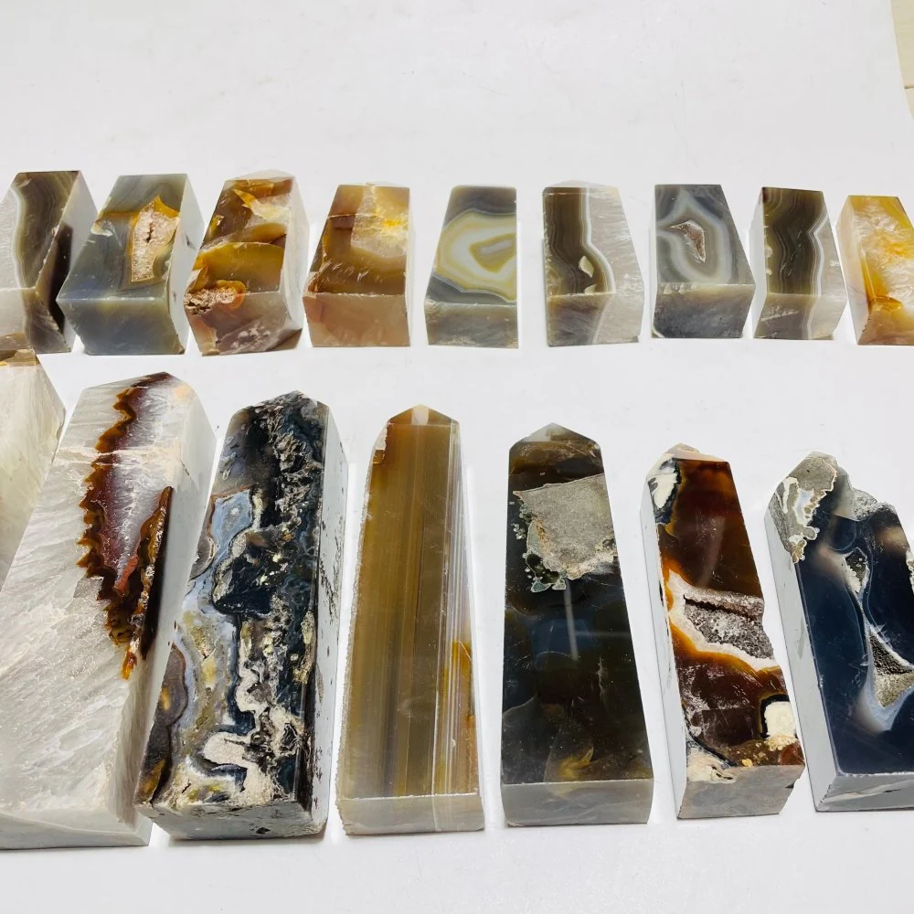 17 Pieces Agate Tower Points - Image 3