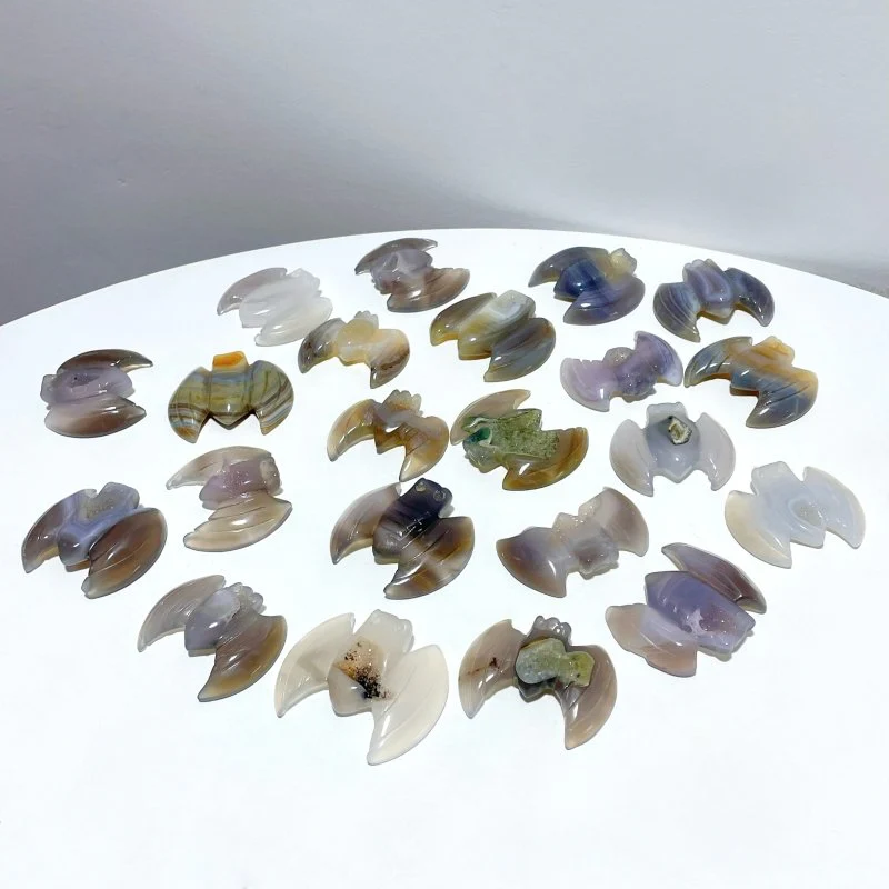 22 Pieces Beautiful Geode Druzy Agate Bat Carving