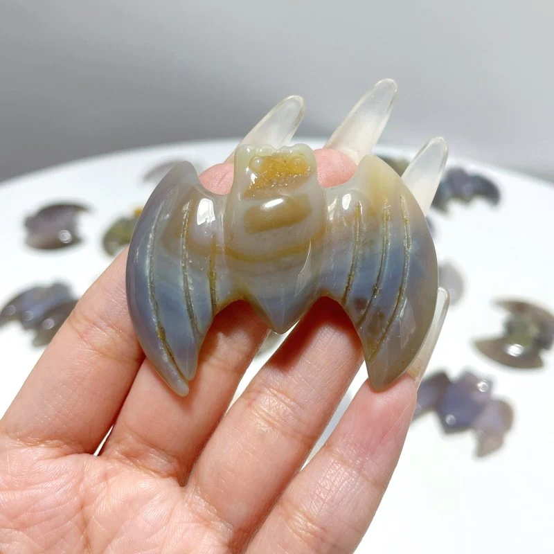 22 Pieces Beautiful Geode Druzy Agate Bat Carving - Image 3