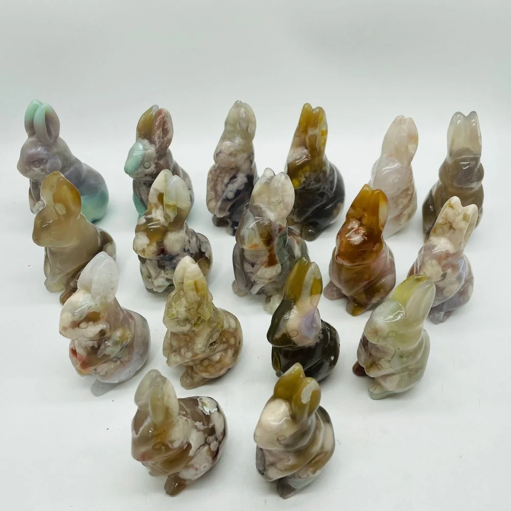 17 Pieces High Quality Sakura Flower Agate Rabbit Carving - Image 5