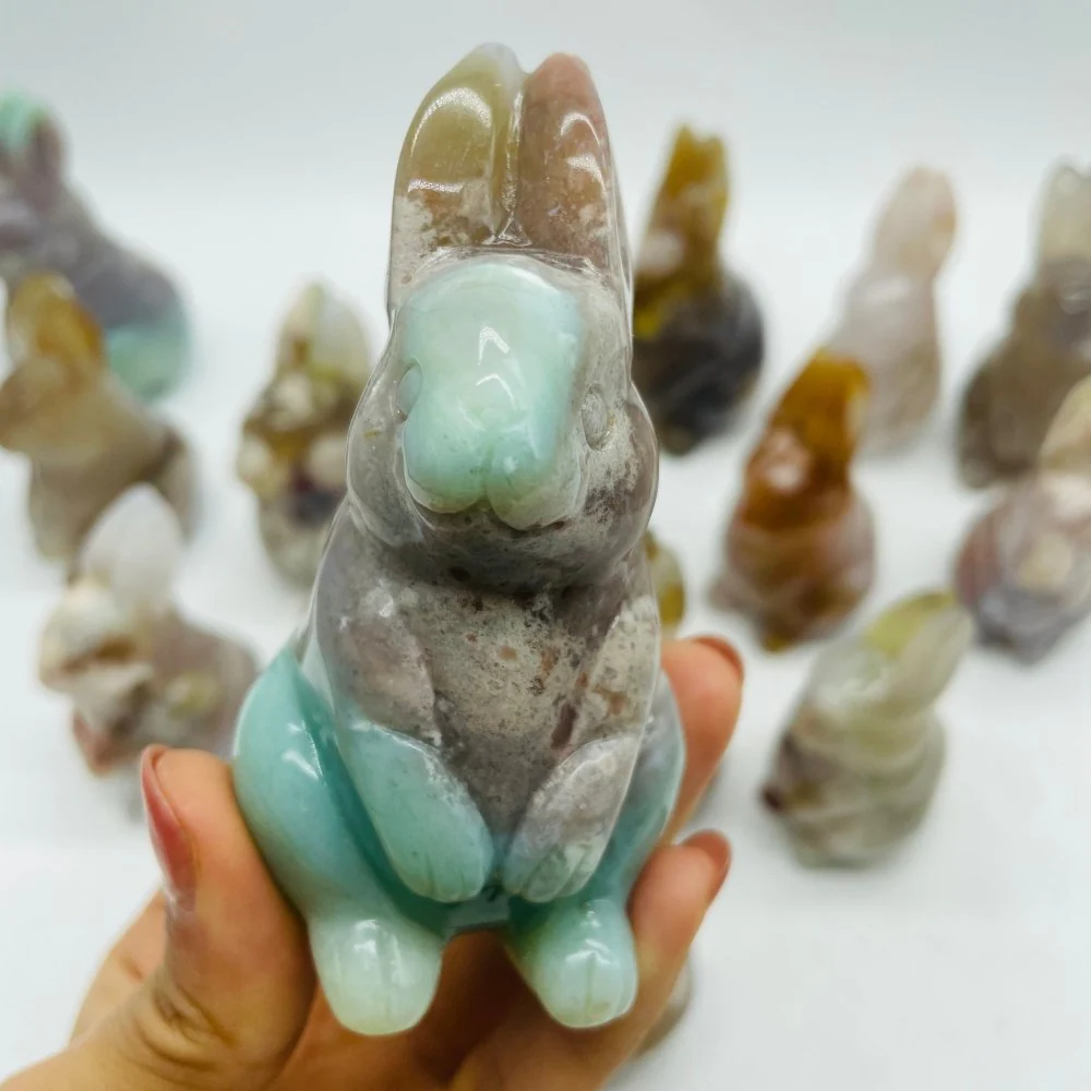 17 Pieces High Quality Sakura Flower Agate Rabbit Carving - Image 6