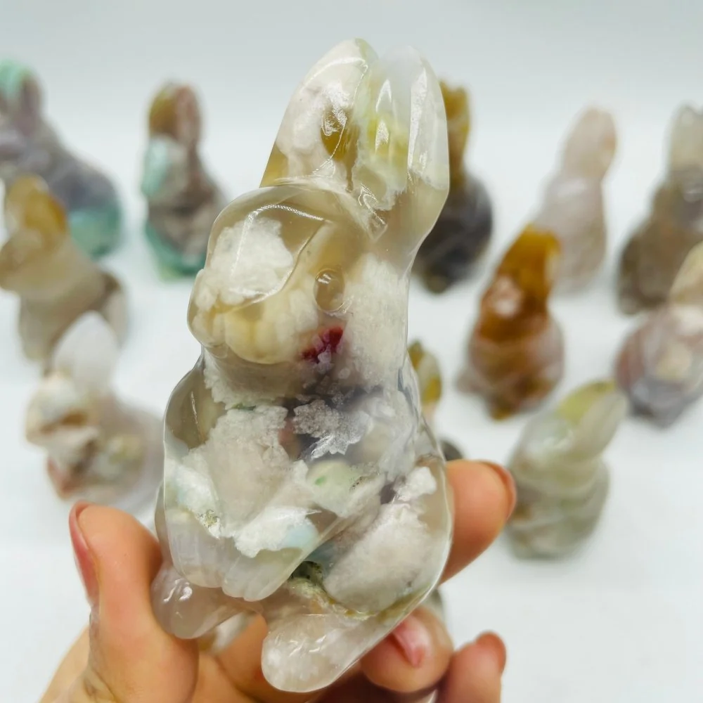 17 Pieces High Quality Sakura Flower Agate Rabbit Carving - Image 7