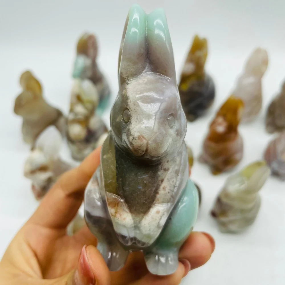 17 Pieces High Quality Sakura Flower Agate Rabbit Carving - Image 8