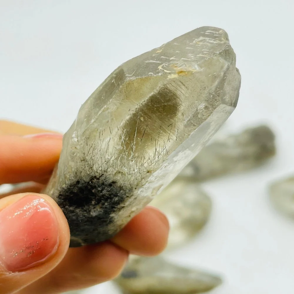 17 Pieces Raw Black Rutile Crystals - Image 4