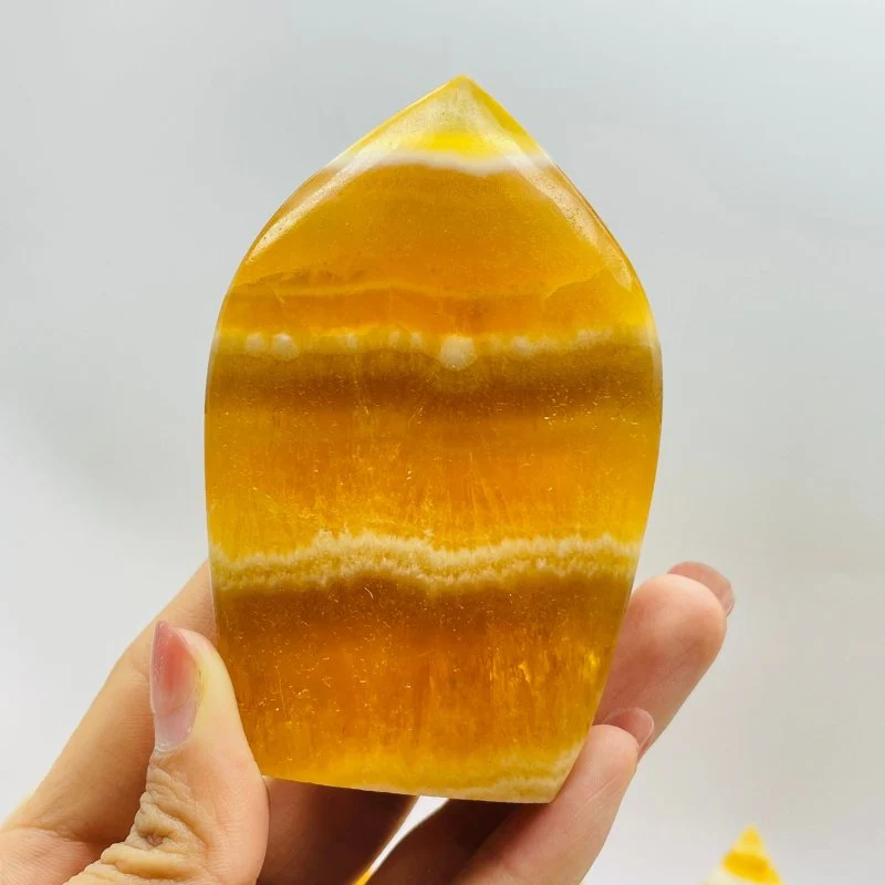 17 Pieces Yellow Calcite Flat Point 5.2kg - Image 3