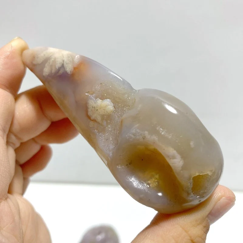 18 Pieces Sakura Flower Agate Crow Skull Carving - Image 4
