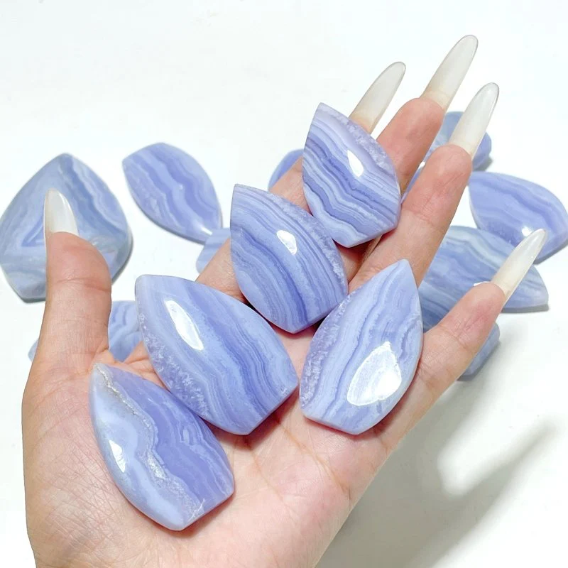 19 Pieces Blue Lace Agate Arrow Head Shape - Image 5