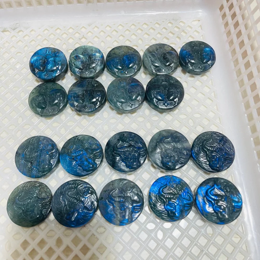 19 Pieces Labradorite Taurus & Gemini Carving - Image 3