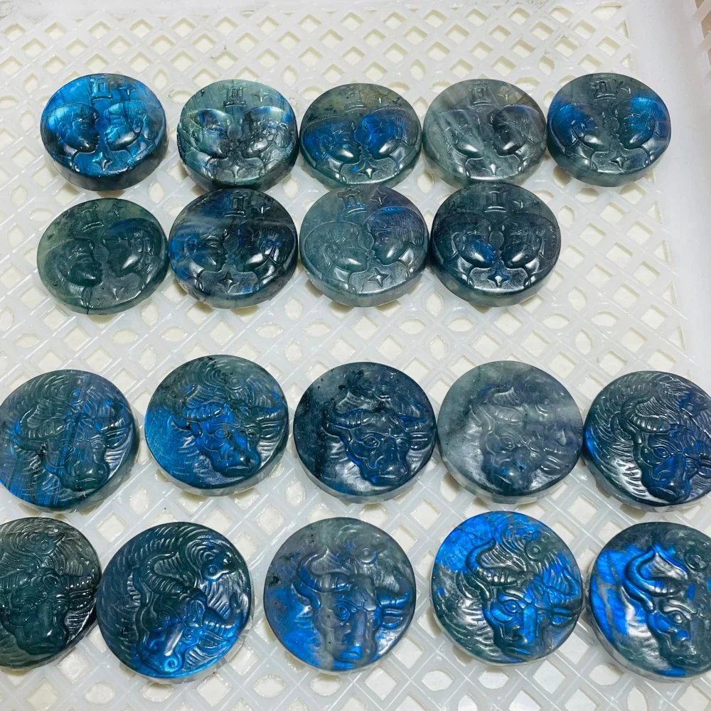 19 Pieces Labradorite Taurus & Gemini Carving - Image 5