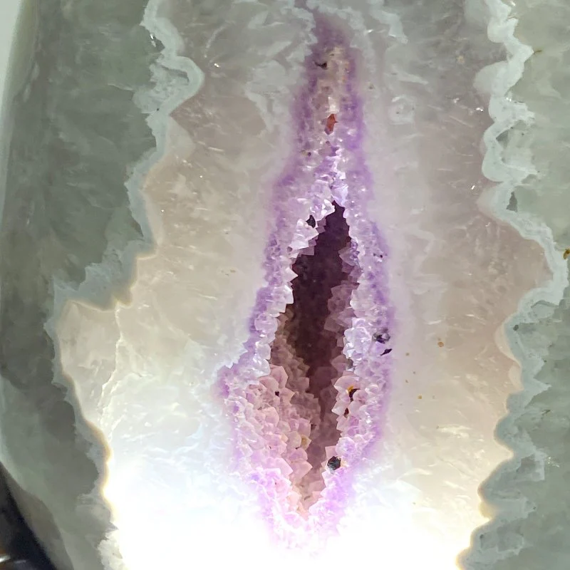 2 Pieces Amethyst Mixed Geode Agate Dinosaur Egg With Stand - Image 7