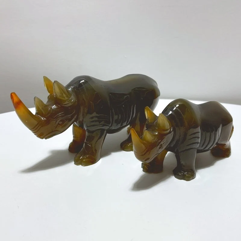 2 Pieces Beautiful Agate Rhino Carving - Image 2