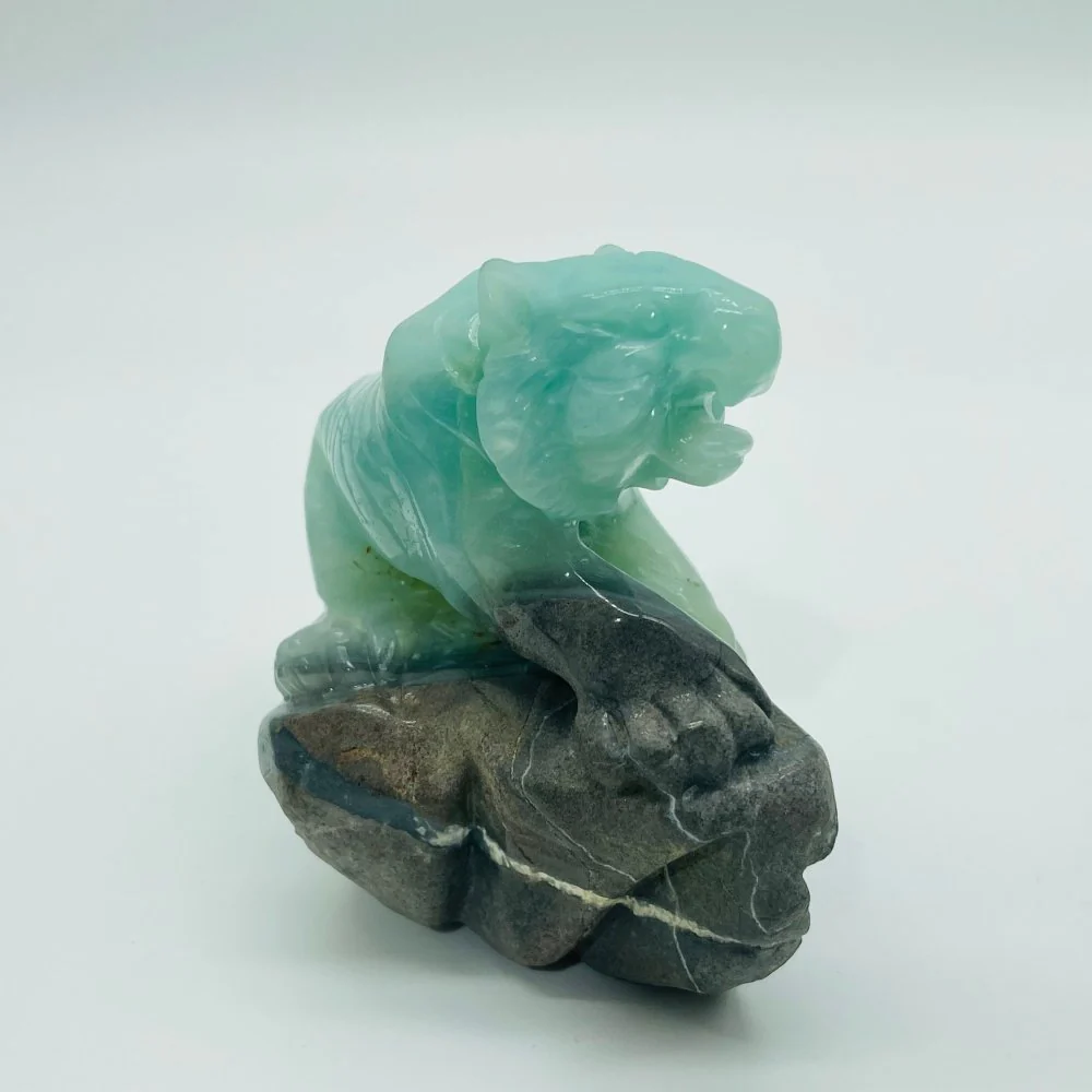 2 Pieces Caribbean Calcite Tiger Carving - Image 7