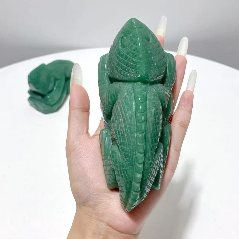 2 Pieces Green Aventurine Lizard Carving - Image 3