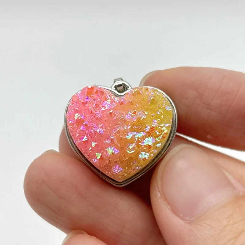 2 Types Aura Cluster Heart Pendant Wholesale - Image 5