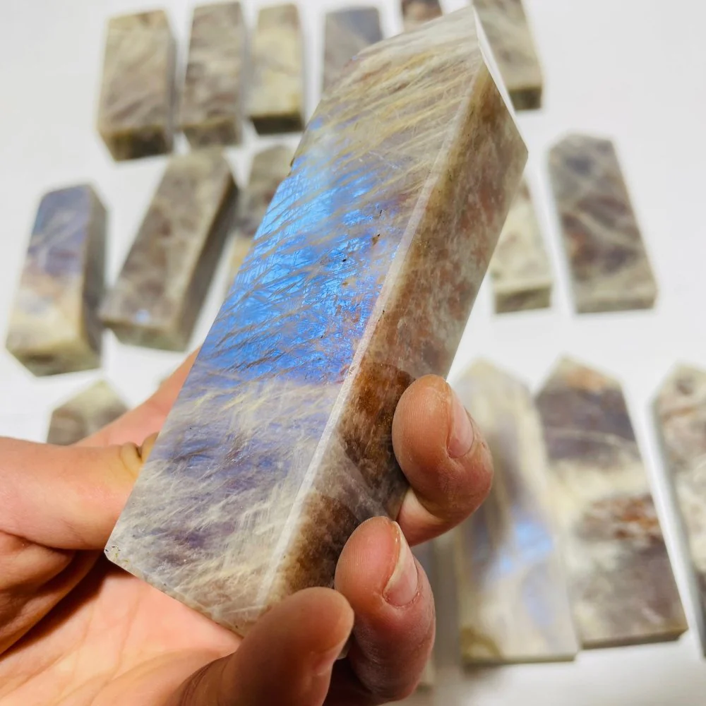 20 Pieces Large Sunstone Mixed Moonstone High Quality Four-Sided Points - Image 3