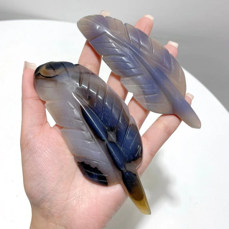 22 Pieces Beautiful Agate Feather Carving Closeout - Image 6