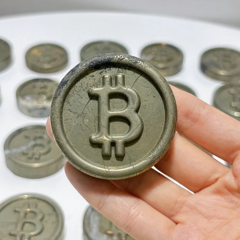 25 Pieces Pyrite Bitcoin Carving - Image 4