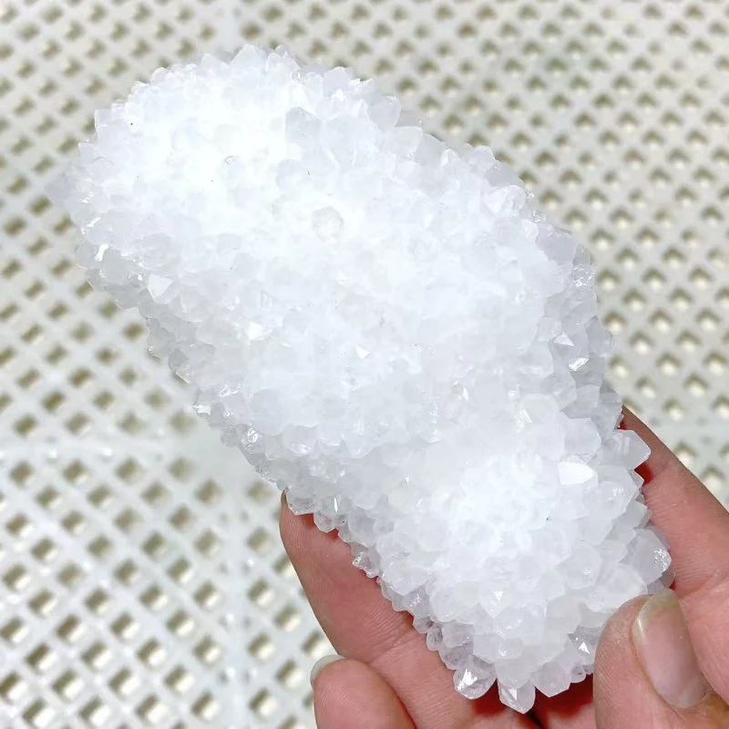 27 Pieces Raw Clear Quartz Cluster Specimen - Image 4