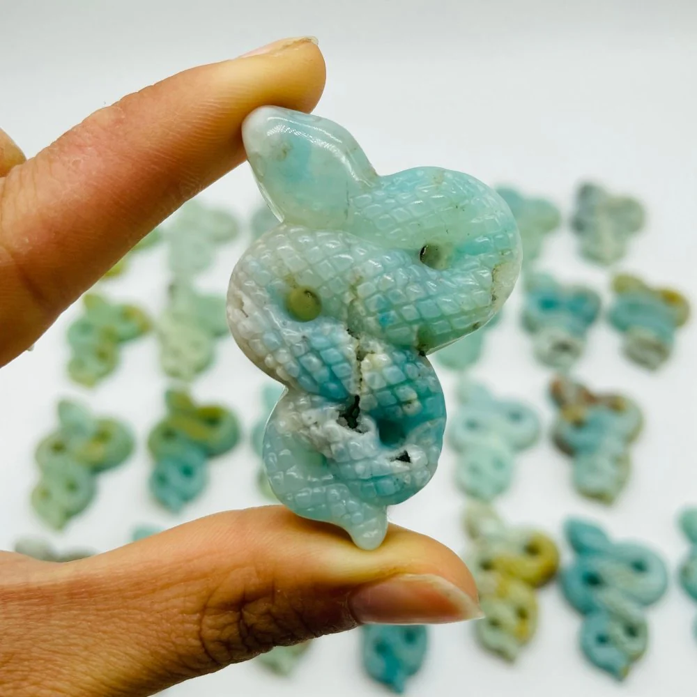 28 Pieces Blue Caribbean Calcite Snake Carving - Image 6
