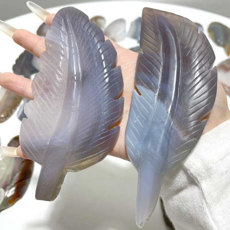 29 Pieces Beautiful Agate Feather Carving - Image 5