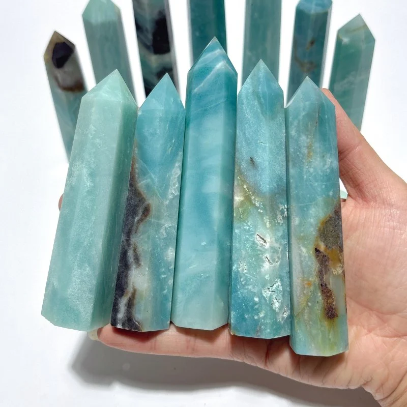 3.5-5.1in Caribbean Calcite Towers Wholesale - Image 3