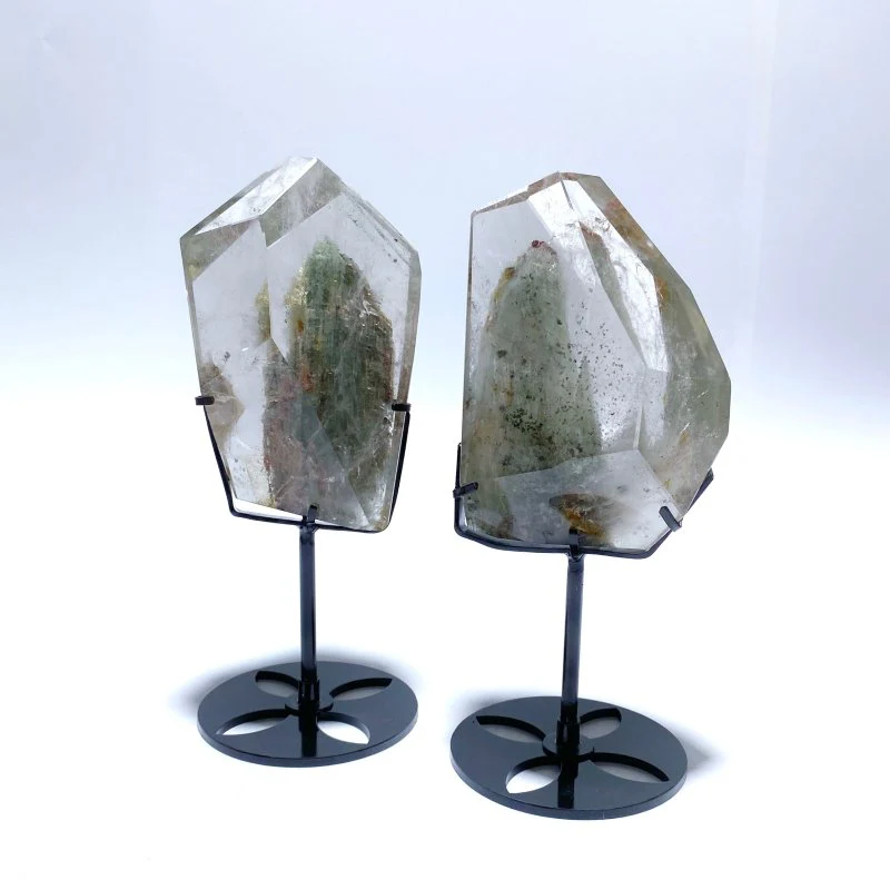 3 Pieces Garden Quartz Free Form With Stand - Image 2