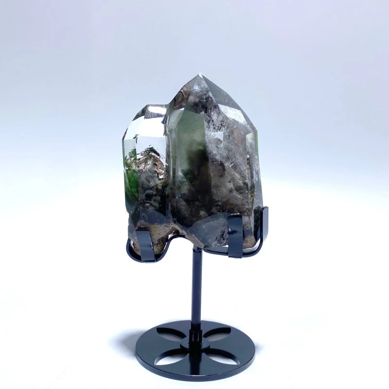 3 Pieces Garden Quartz Free Form With Stand - Image 3