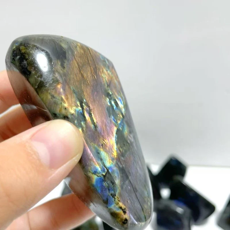 37 Pieces Beautiful High Quality Polished Purple Blue Labradorite Free Form - Image 9