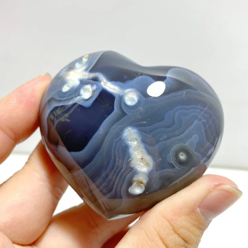31 Pieces Black Orca Agate Heart #4 - Image 2
