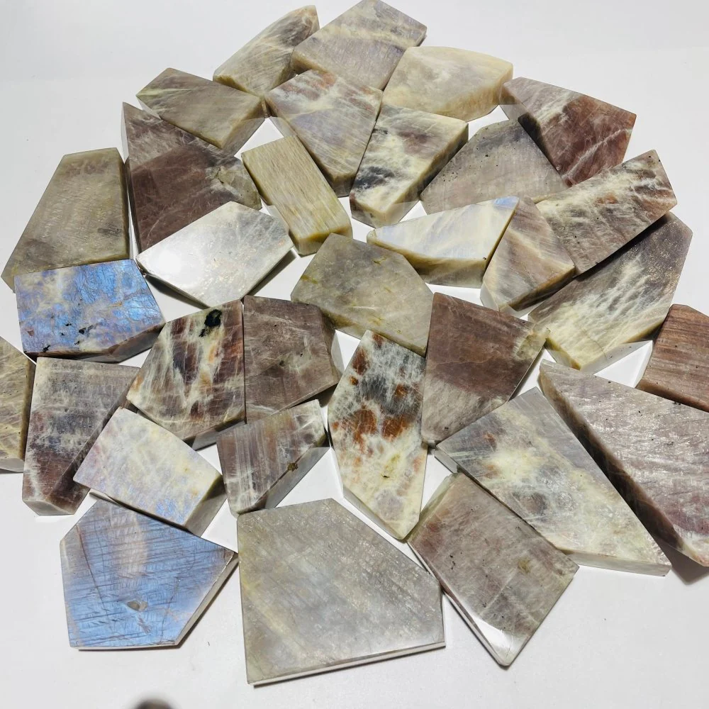 32 Pieces Blue Moonstone Mixed Sunstone Free Form - Image 10