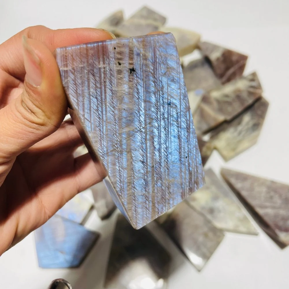 32 Pieces Blue Moonstone Mixed Sunstone Free Form - Image 5